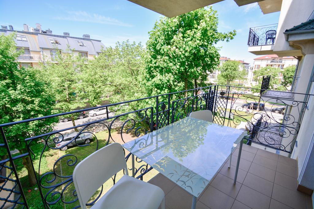 Apartamenty Na Wyspie - Promenada Свиноуйсьце Экстерьер фото